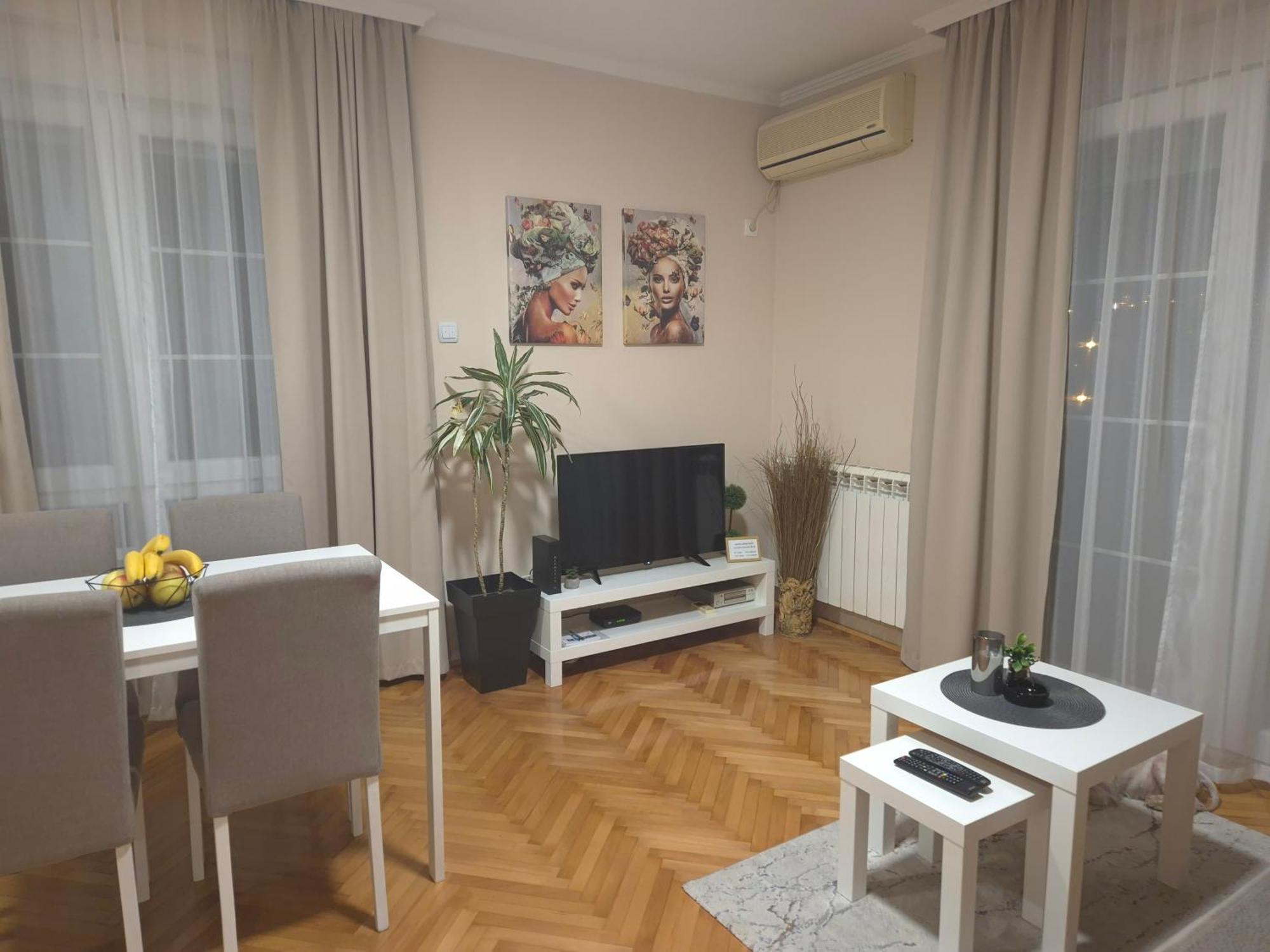 Požarevac Apartman Centar מראה חיצוני תמונה